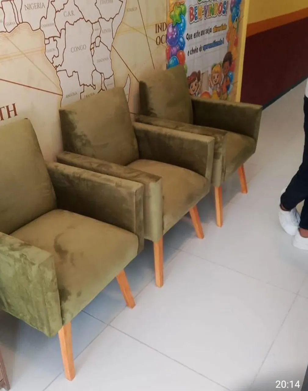 Poltronas luxo 260 na compra de mais de uma poltrona contato( *) - Foto 3