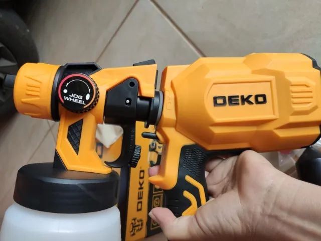 Pistola De Pintura E Pulverizador Deko 550w - Foto 4