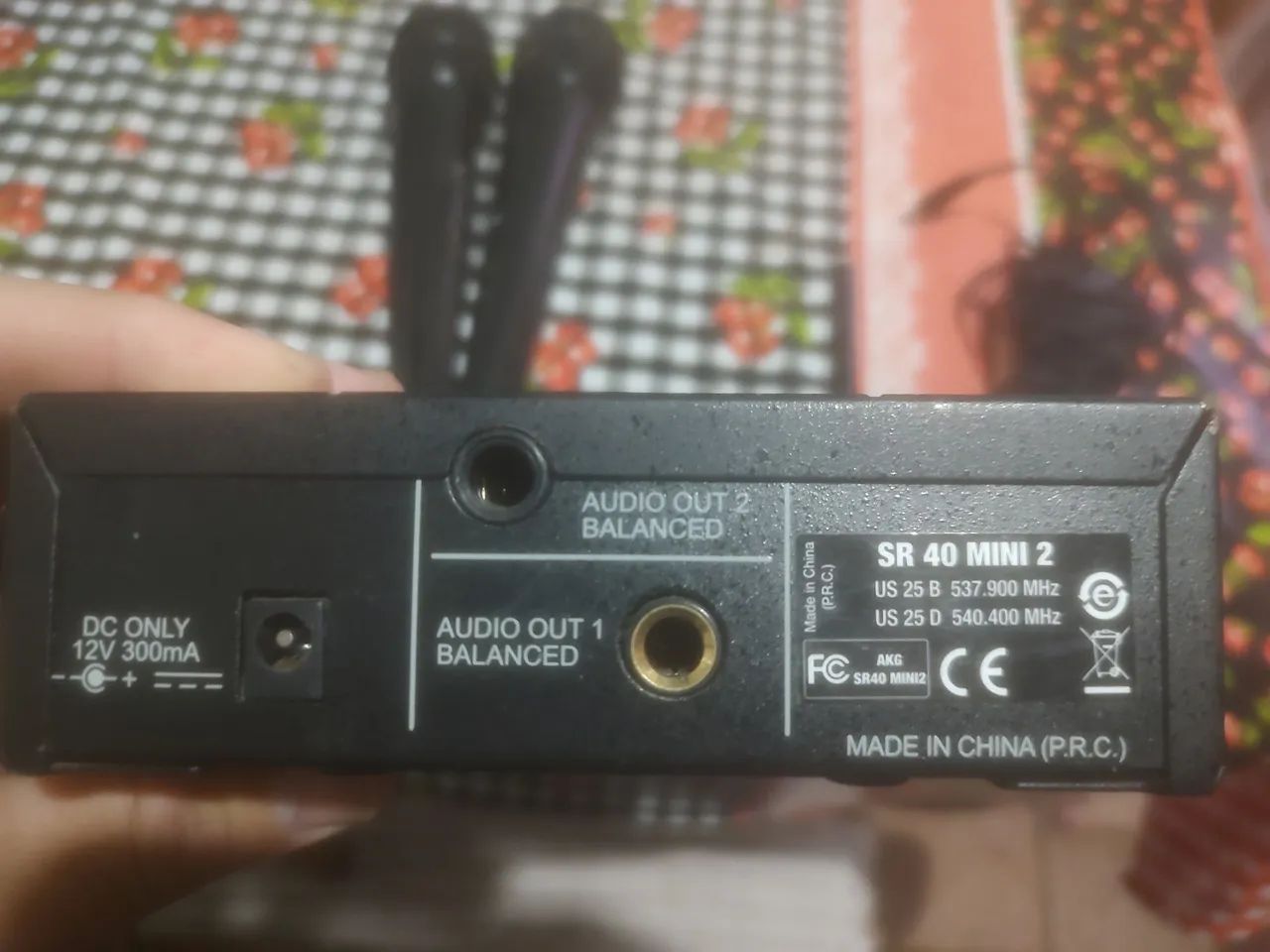 Microfone sem fio duplo AKG SR 40 - Foto 3