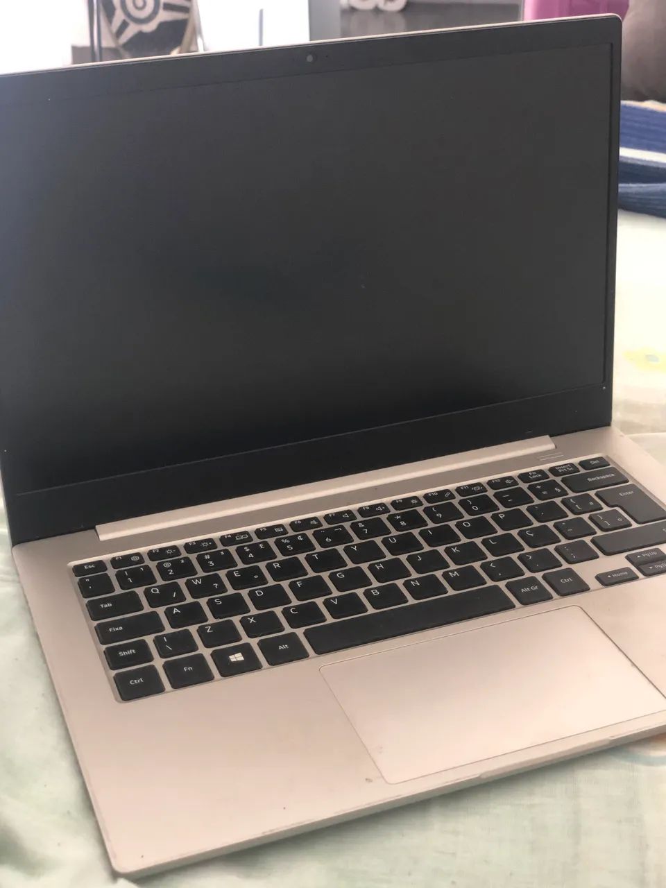 ? Samsung Galaxy Book Go