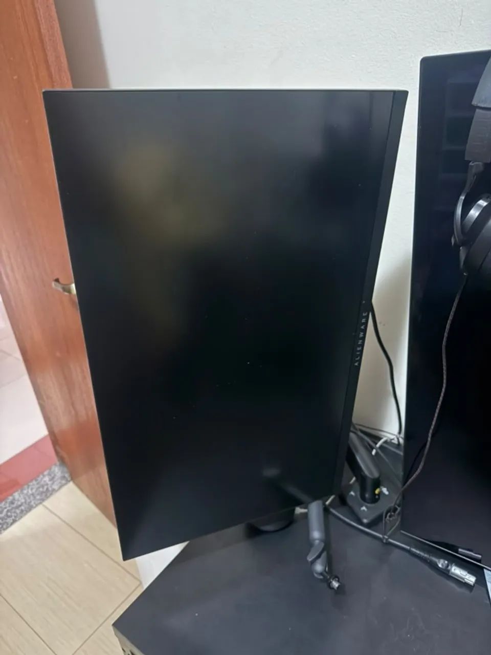 Monitor Alienware 27 polegadas 2K IPS 180 Hz