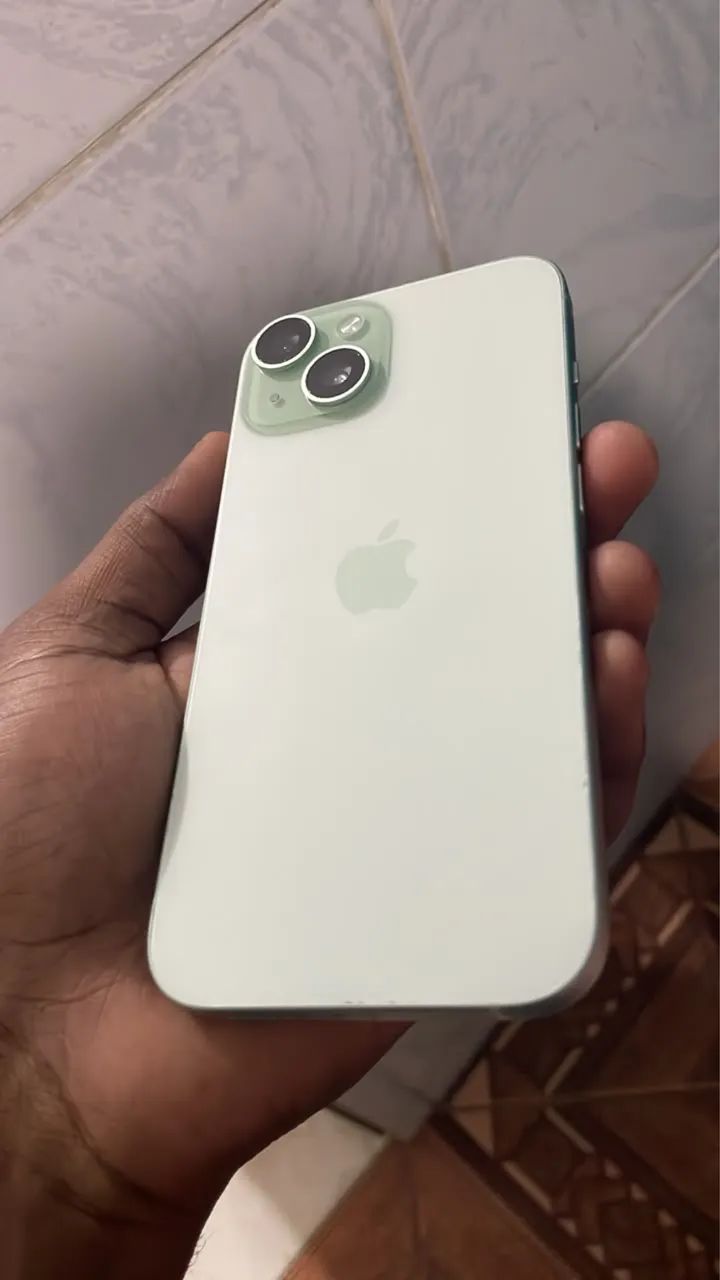 iPhone 15 - Foto 4
