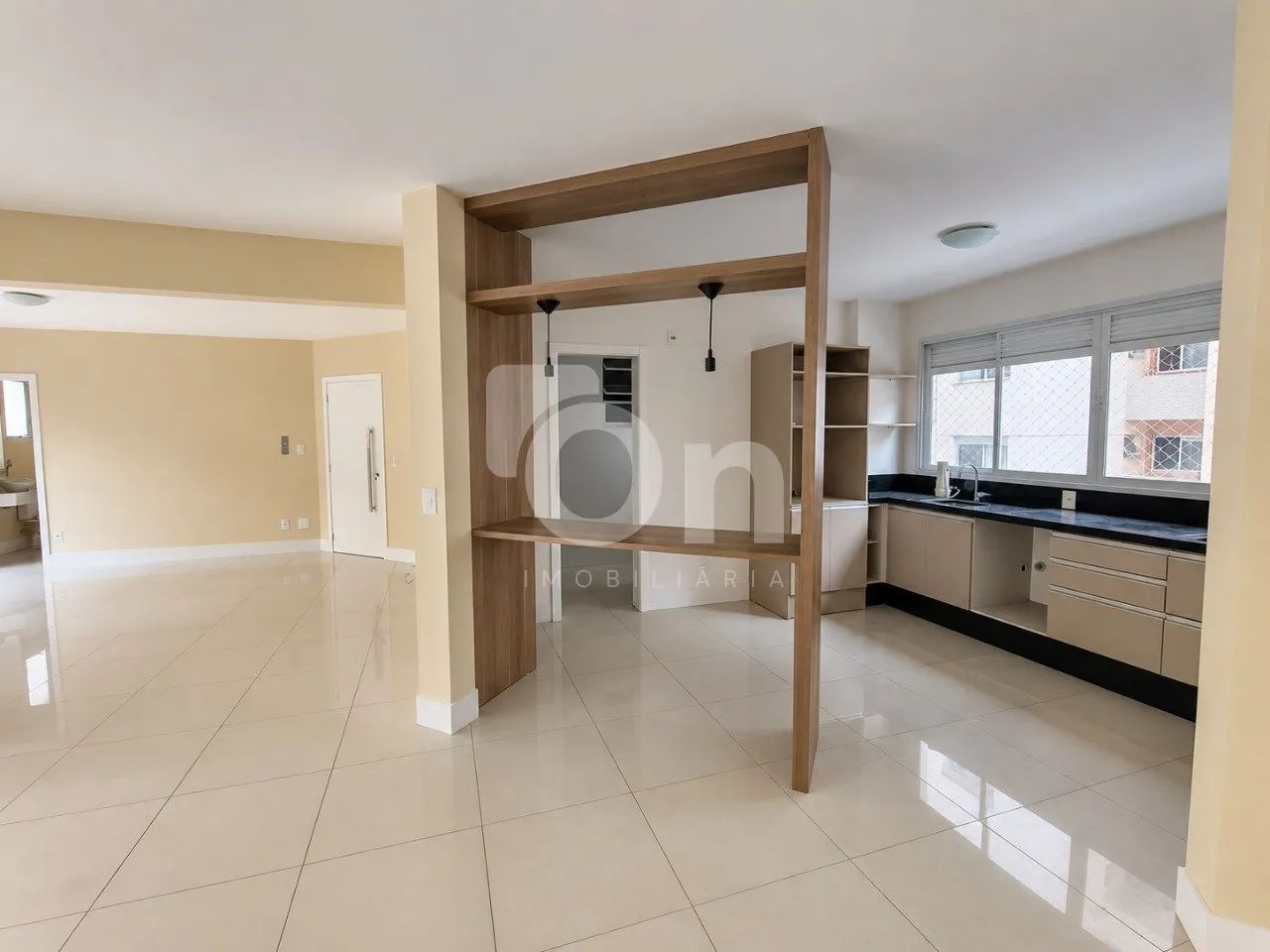 Apartamento de 4 dormitórios no Centro - Foto 2
