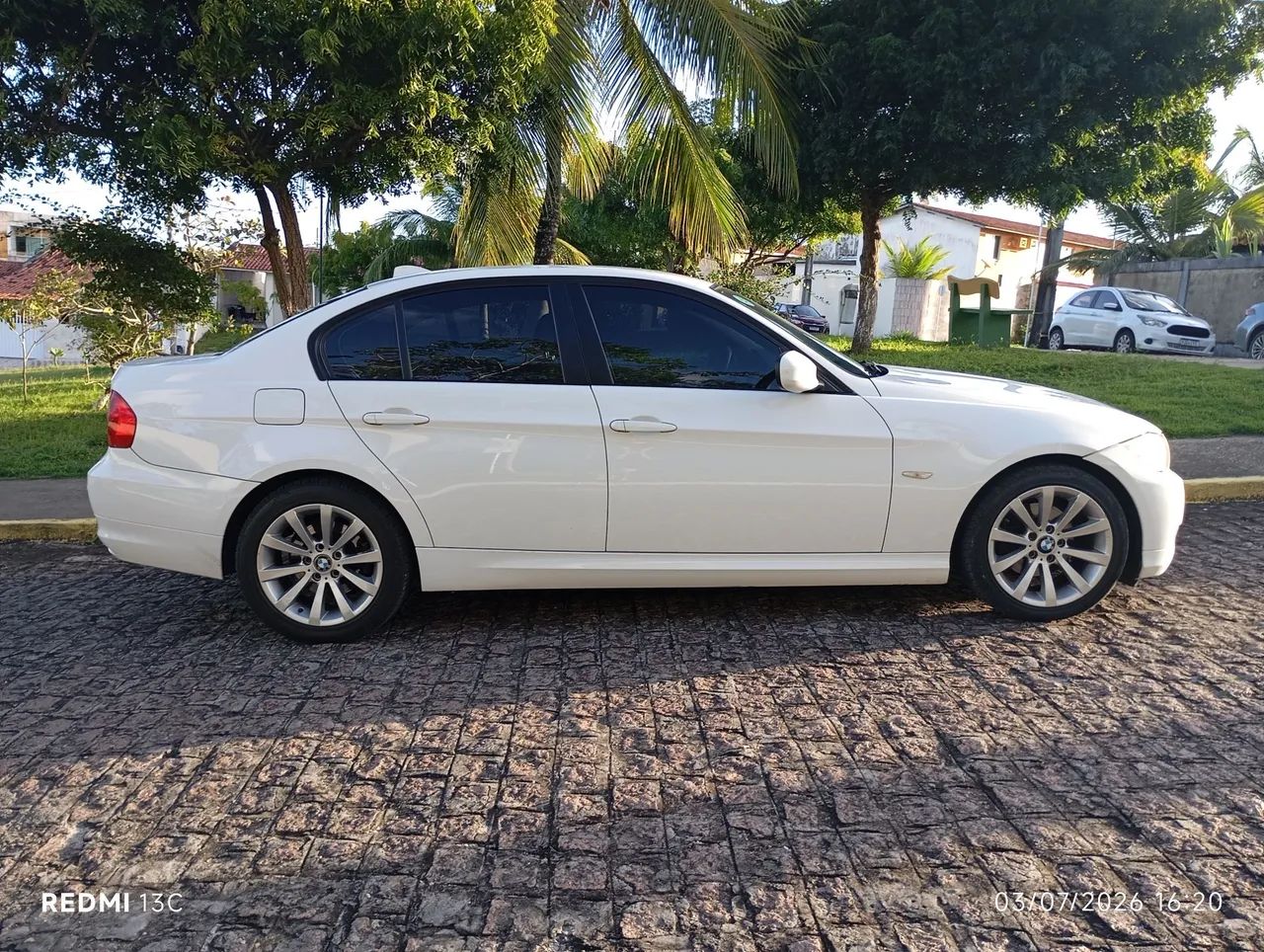 BMW 320I A 2011 - Foto 3