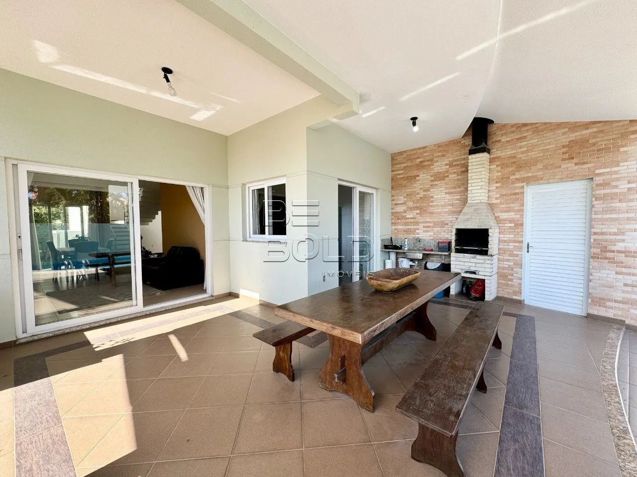 Casa com piscina e 6 dormitórios em Itaguaçu - Foto 3