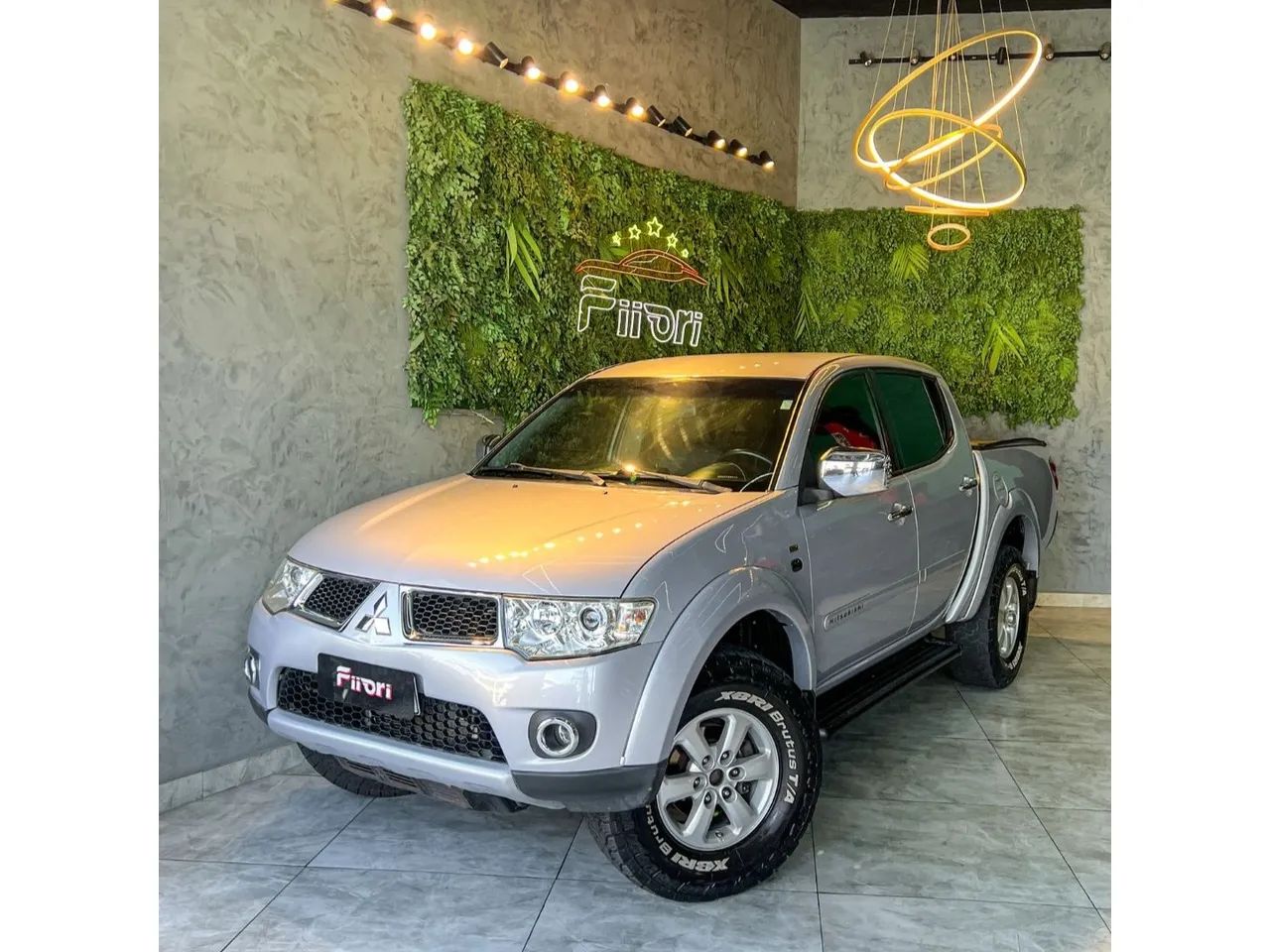 Mitsubishi L200 2013
