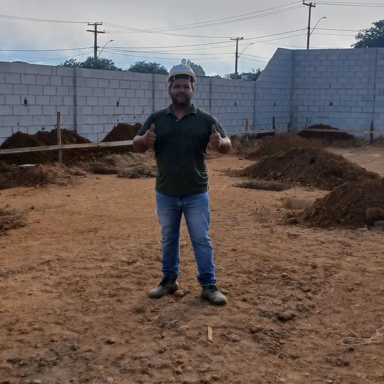 Mestre de obras,empreiteiro 77-9. * 