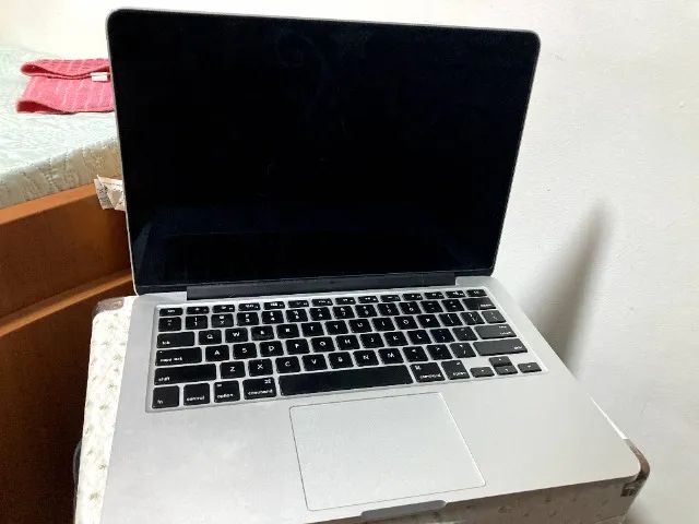 MacBook Pro (Retina, 13-inch) 16 GB 250GB seminovo - Notebooks