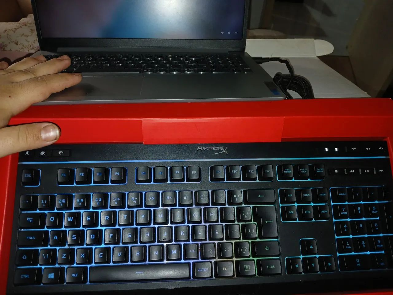 Teclado HYPERX - Foto 3