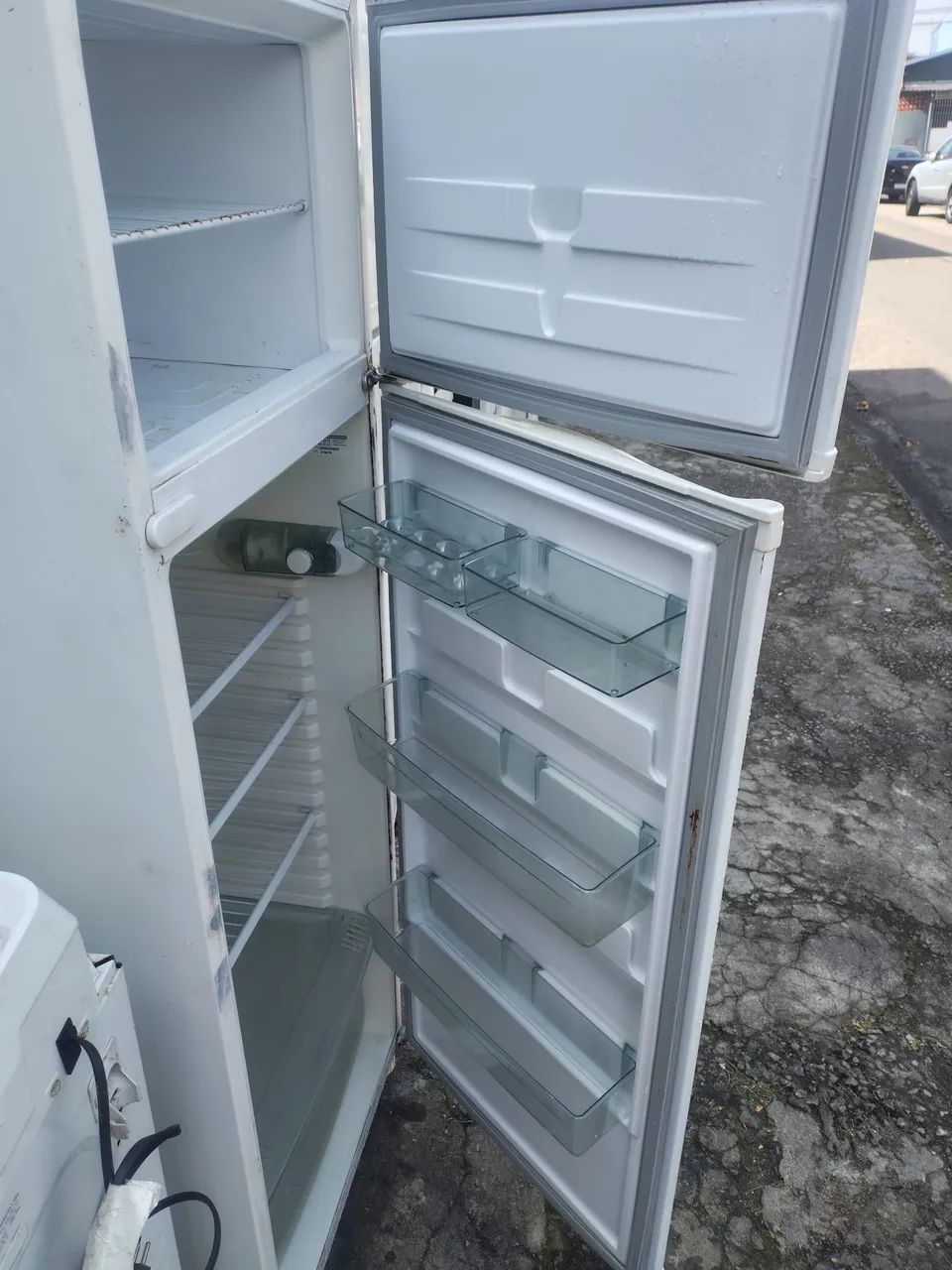 Vendo geladeira Consul  - Foto 2