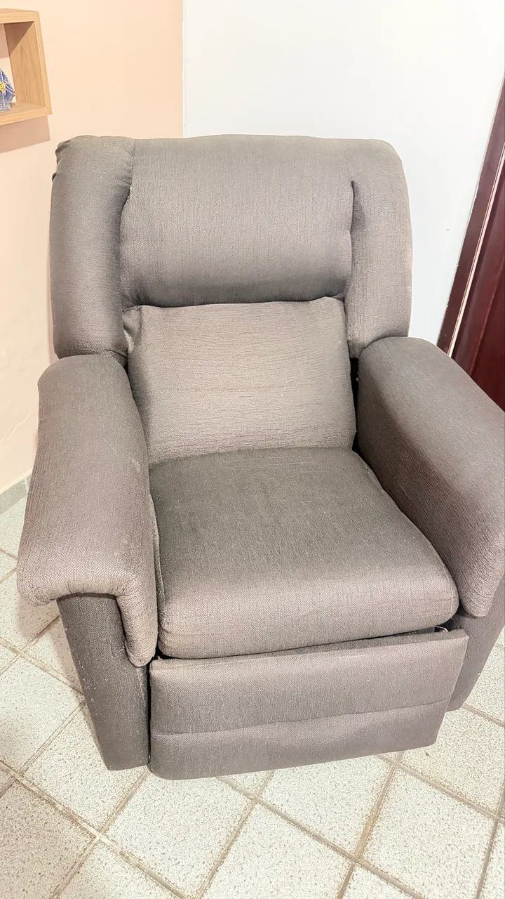 Poltrona reclinável 