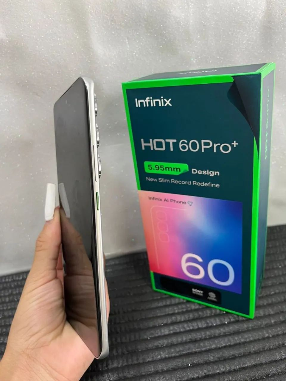 INFINIX HOT 60 PRO PLUS SILVER 8/256GB - Foto 3