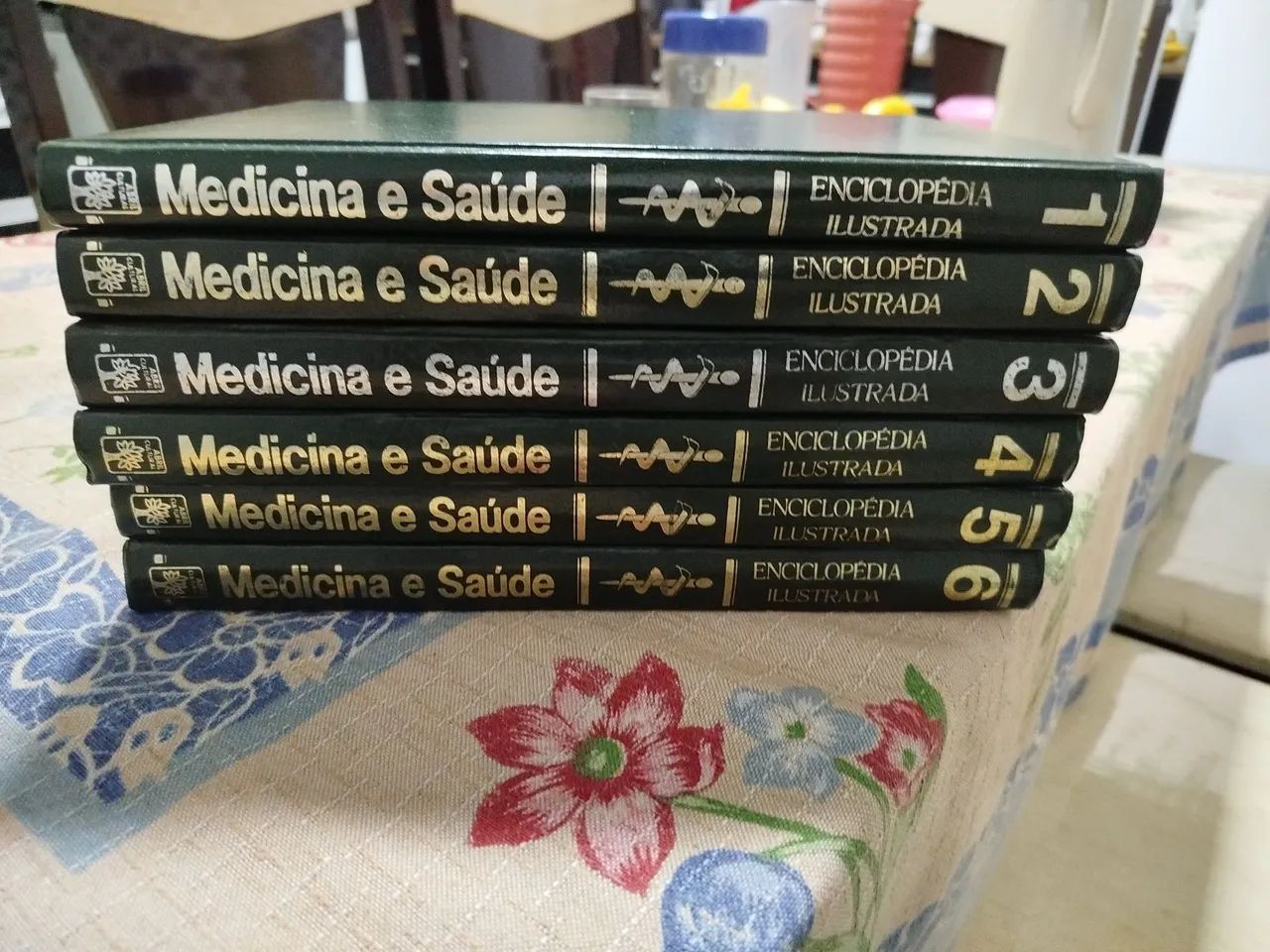 Enciclopédia ilustrada medicina e saúde 