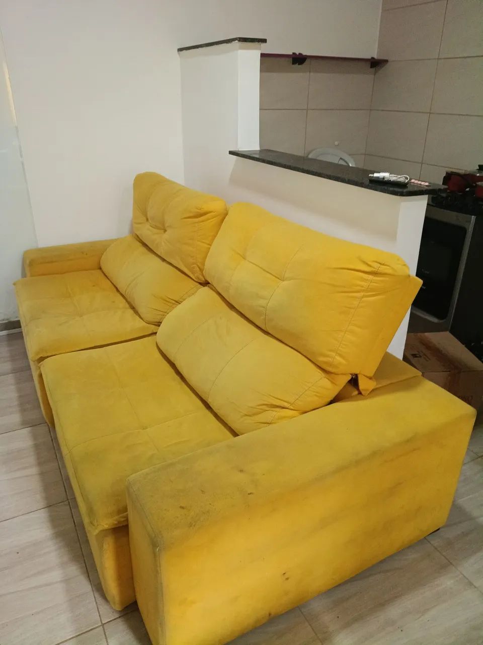 SOFÁ grande AMARELO - Foto 3