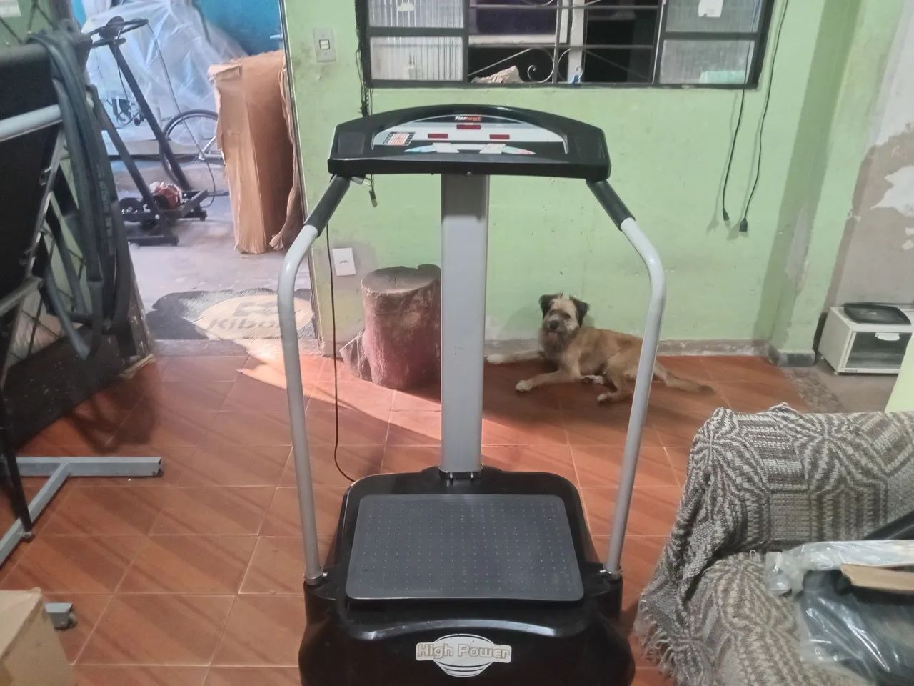 PLATAFORMA VIBRATÓRIA VIBRO DUO DA TARGET. 