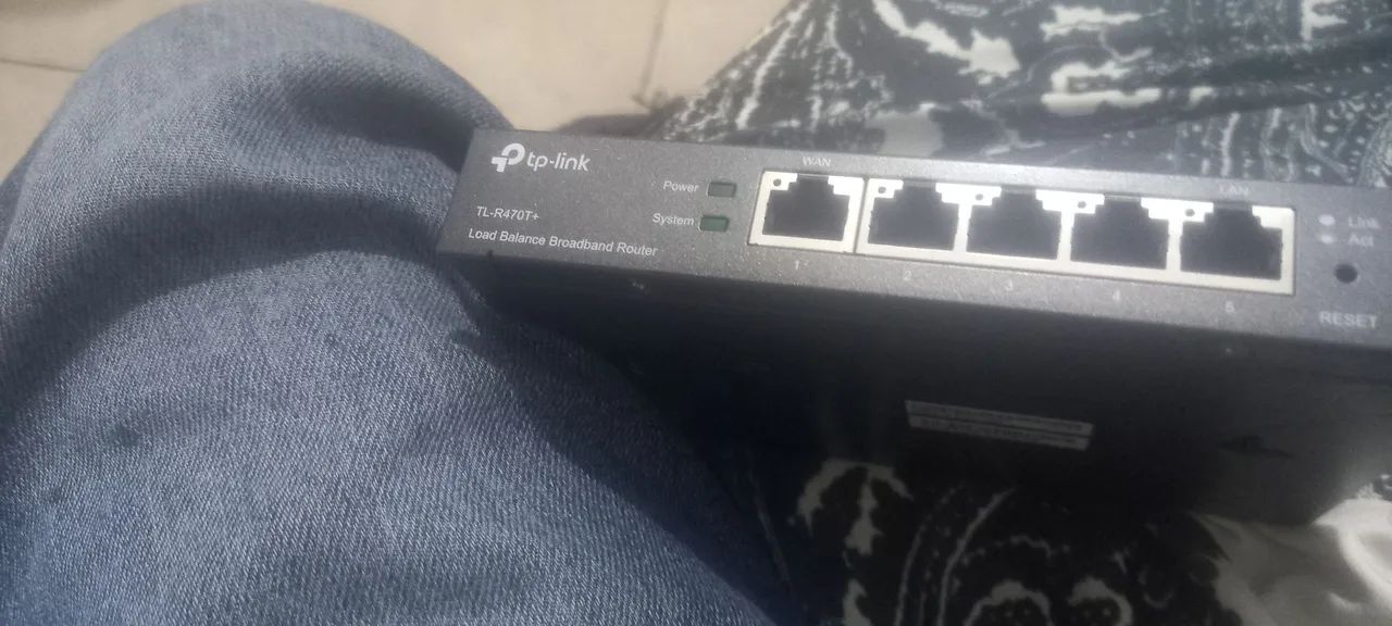 Modem TP-LINK TL-R470T+