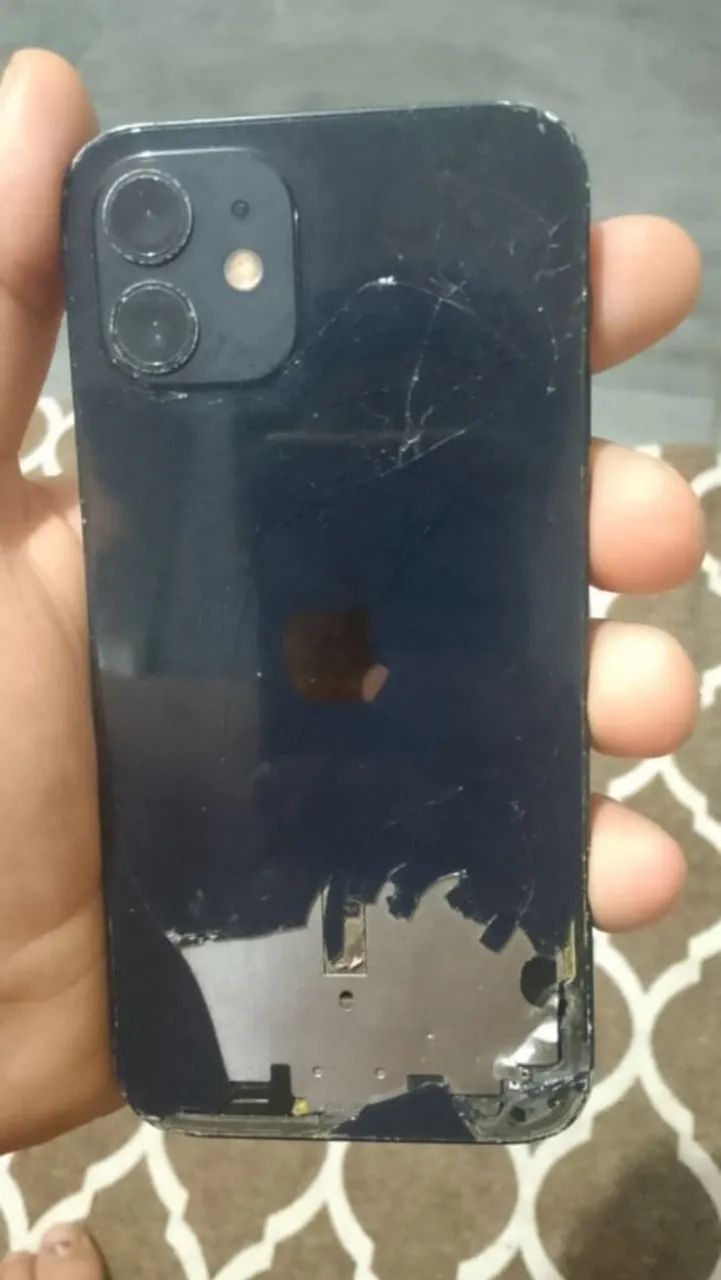 iPhone 12 - Foto 2