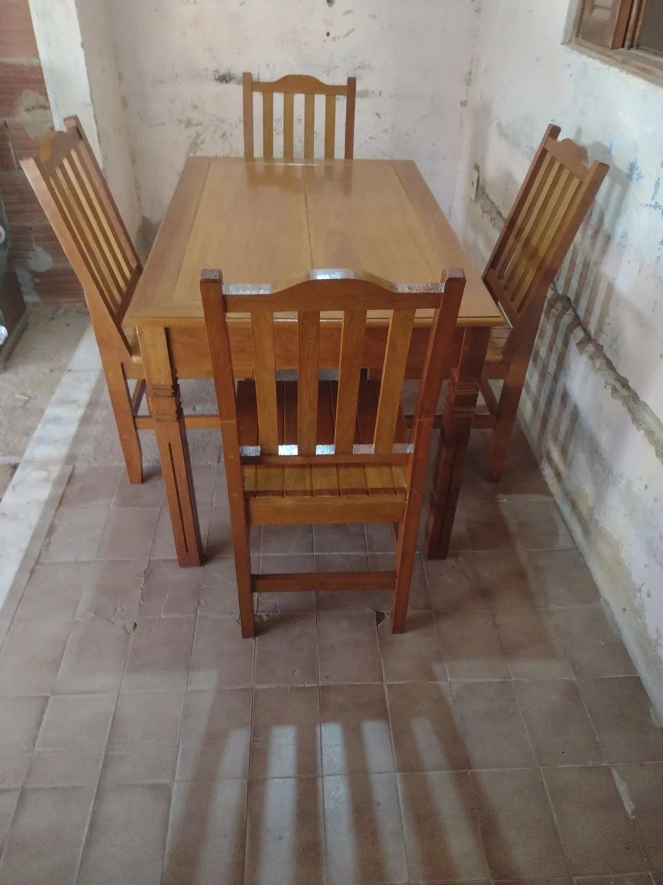 Mesa com cadeiras  - Foto 5