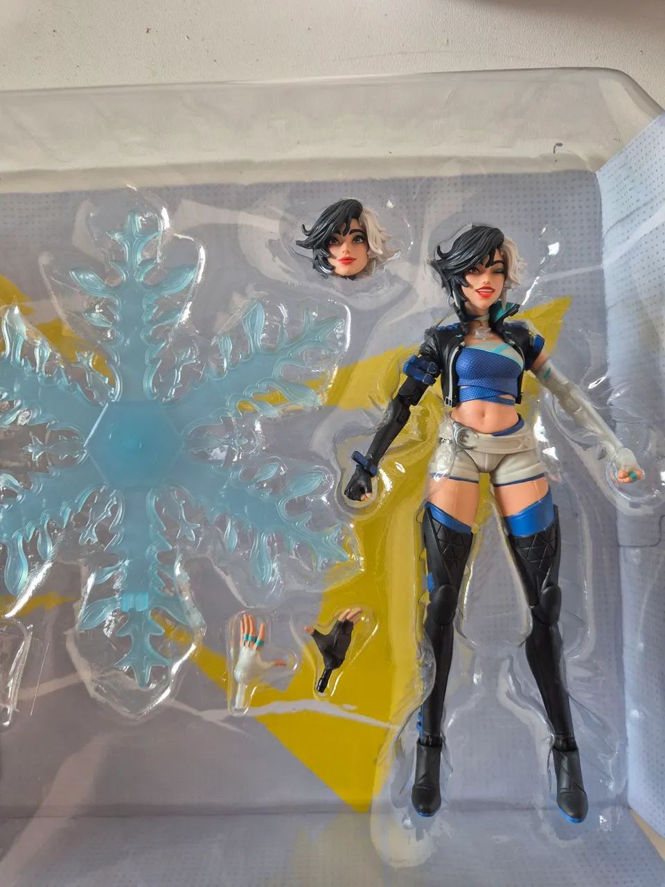 Marvel legends luna snow - Foto 2