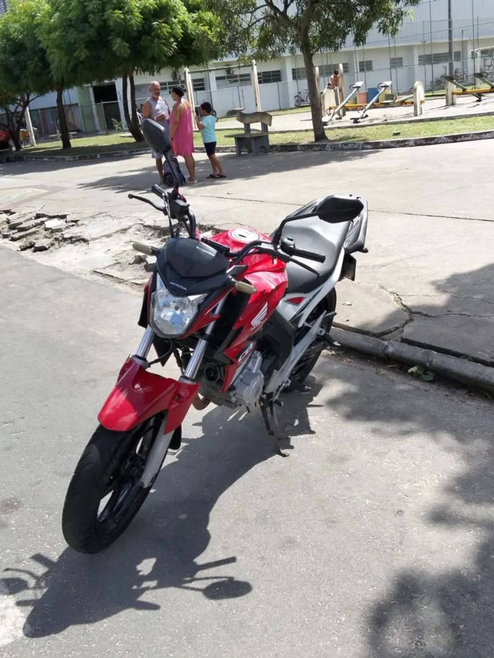 CB TWISTER 250 2017 - Foto 3