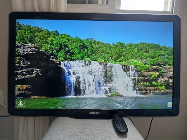 TV PHILIPS 40 POLEGADAS FULL HD TELA DE LED