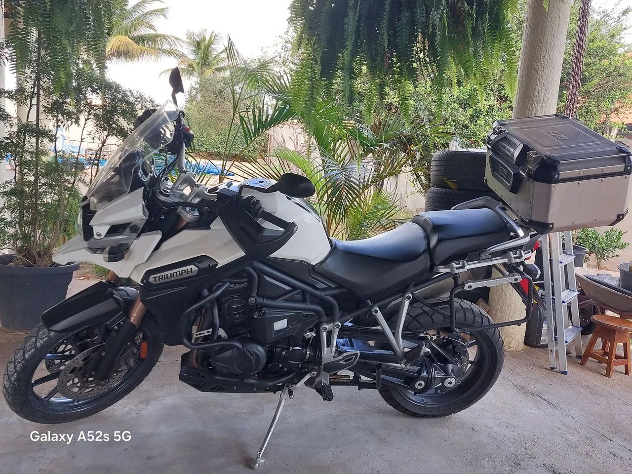 TRIUMPH TIGER 1200 EXPLORER - Foto 2