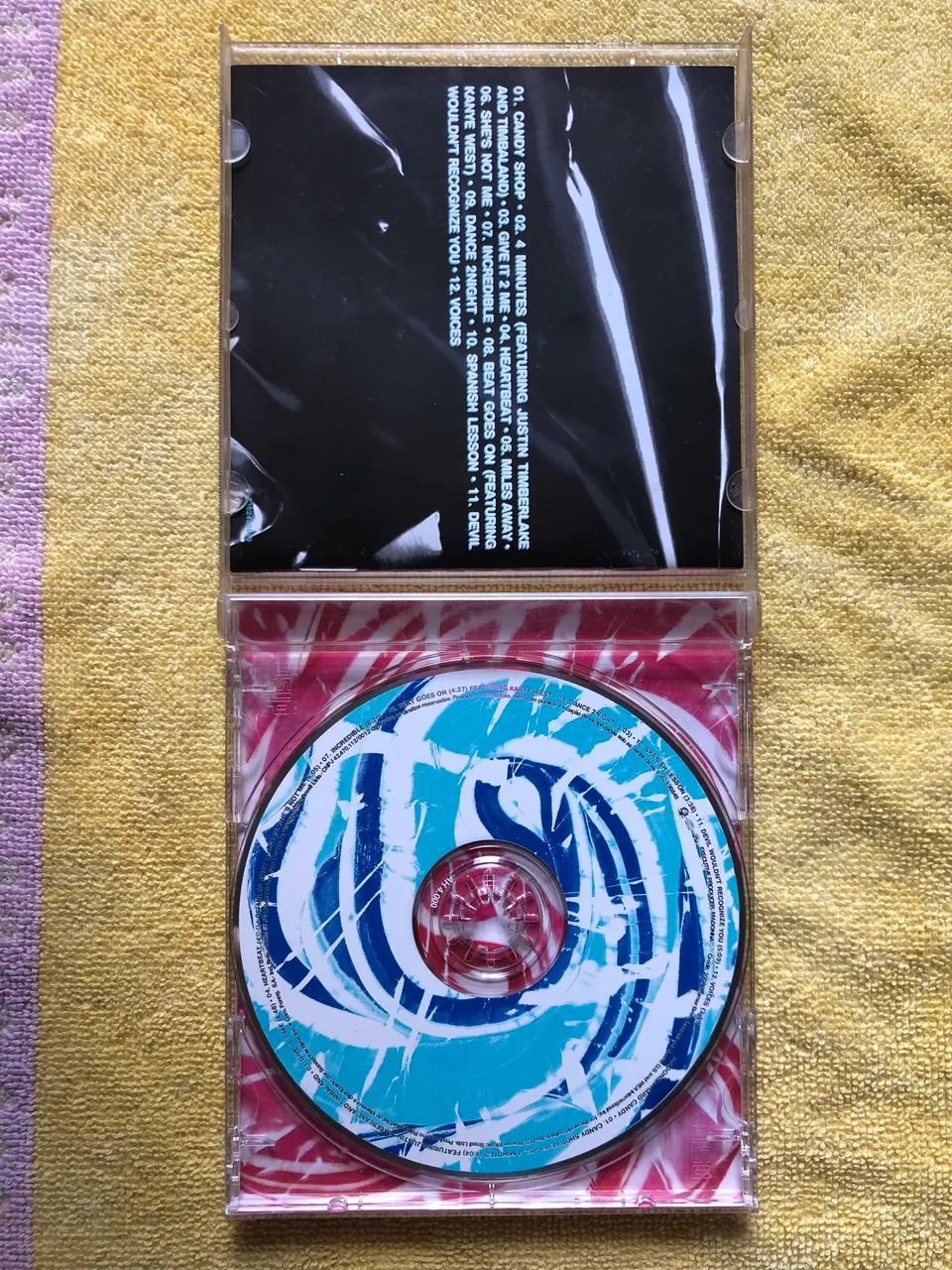 CD MADONNA HARD CANDY ORIGINAL - Foto 3