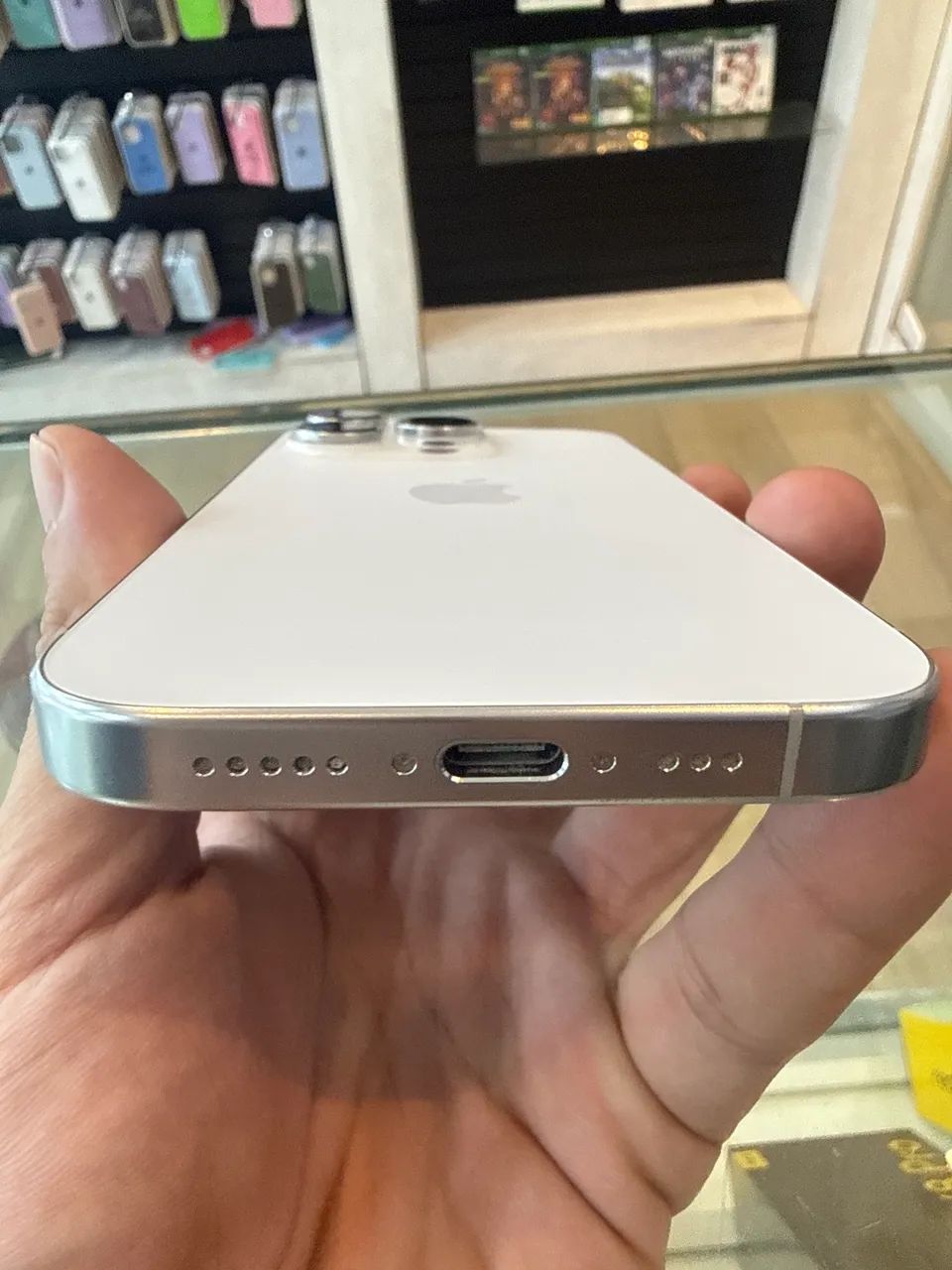 Iphone 16 pro 256 - Branco - Bateria 91% com garantia - Foto 2