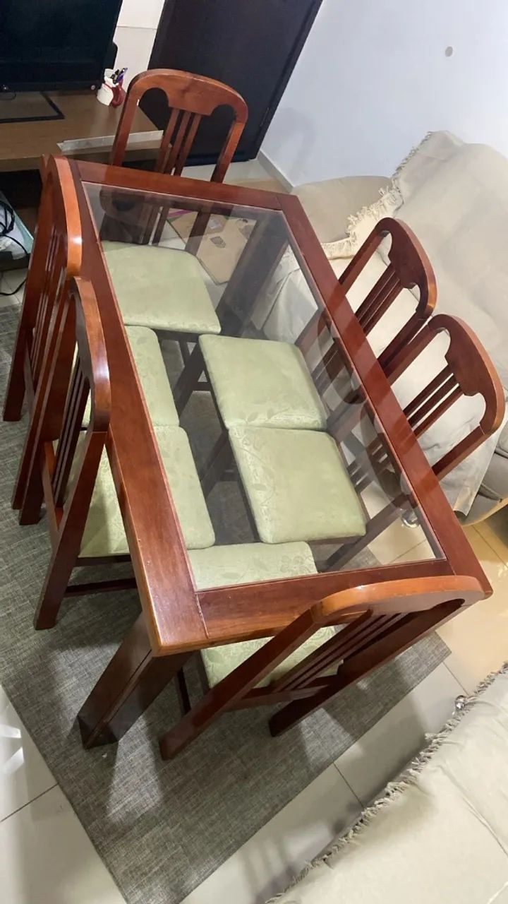 Mesa de jantar retangular padrão mogno com 6 cadeiras - Foto 2
