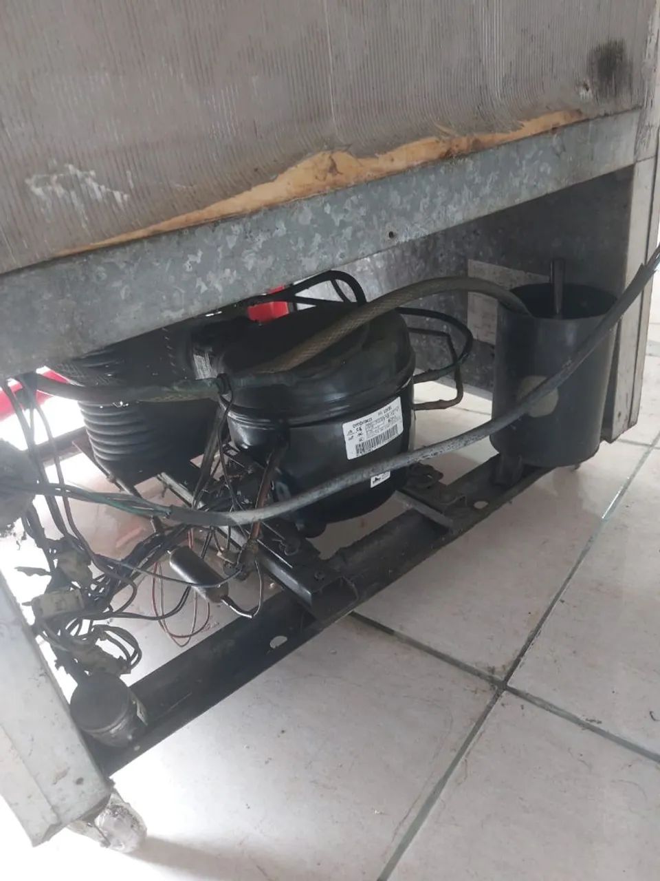 Freezer vertical para bebidas e produtos para mercado e lojas - Foto 5