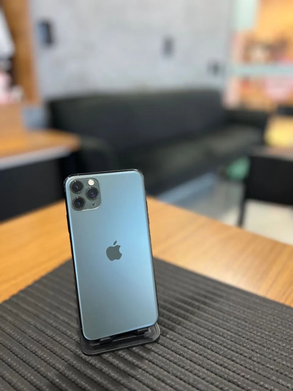 iPhone 11 Pro Max 128gb - Foto 2