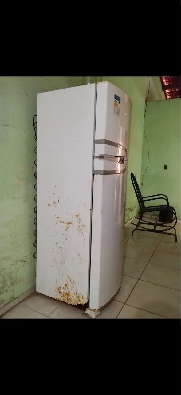 Vendo geladeira perfeito estado  - Foto 2