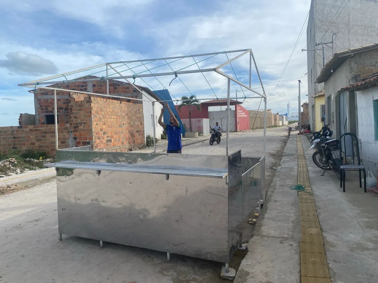 Vendo essa barraca toda no inox toda desmontável  - Foto 4
