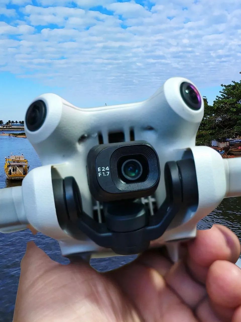 Drone DJI MINI 4 PRO (só drone, protetores e uma bateria)