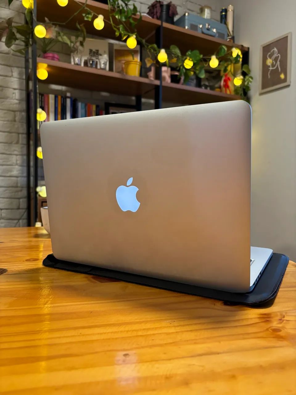 MacBook 8Ram 256g 