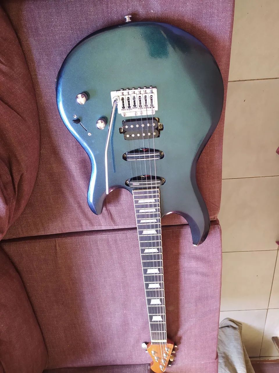 Guitarra modelo ative lukather - Foto 3