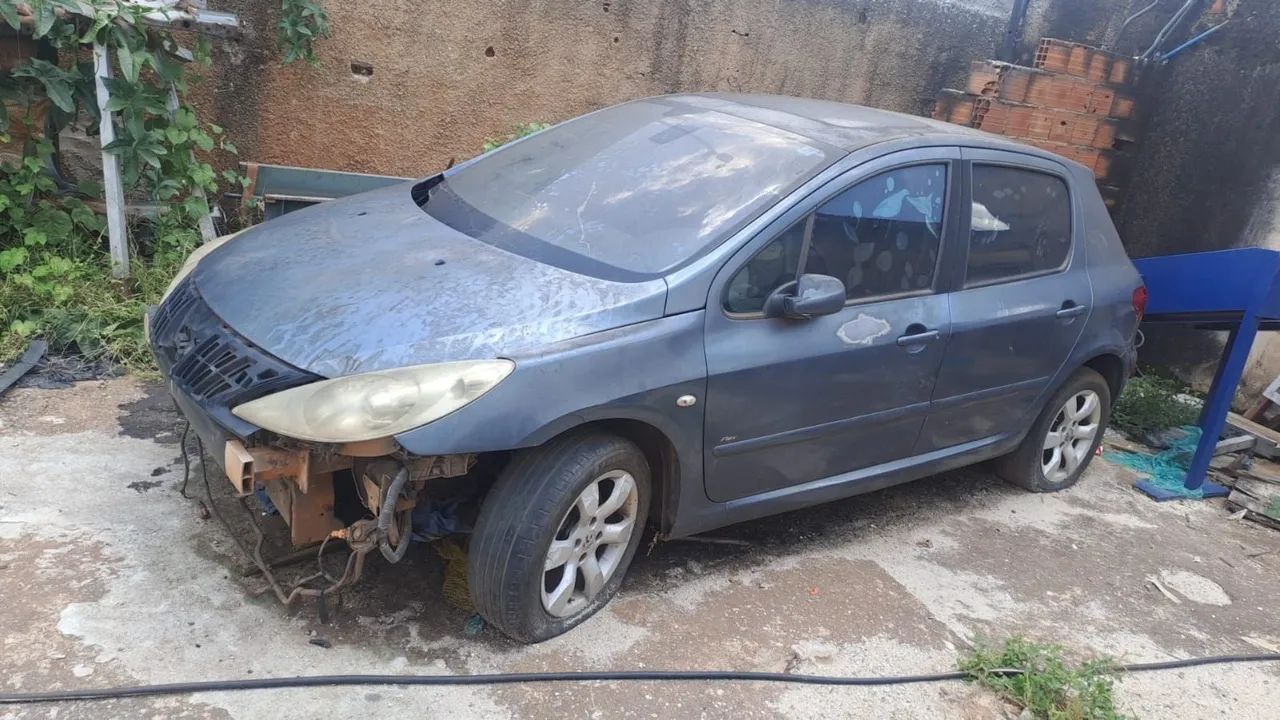 Vendo todas as peças de sucata de peogeot 307