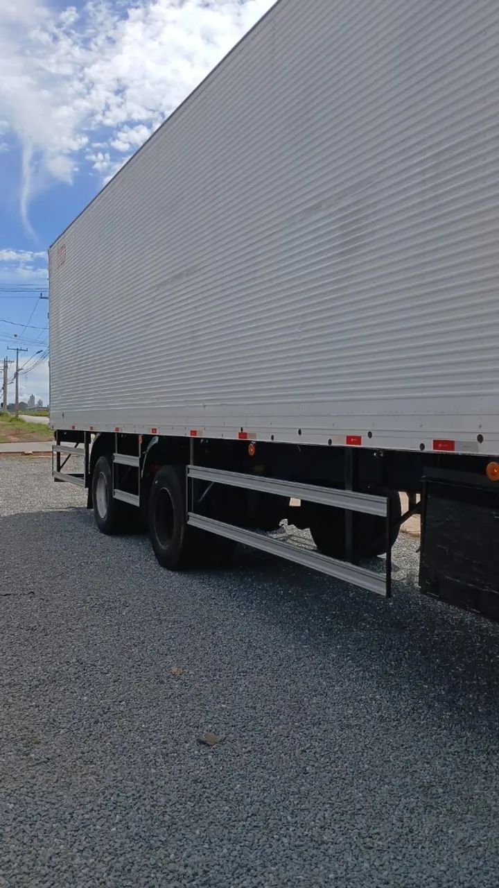 CARRETA RANDON BAÚ 2 EIXOS 2008 / 2008 - Foto 6