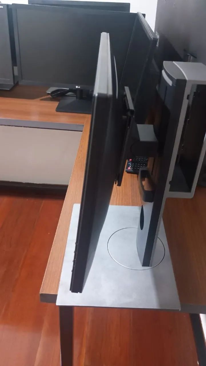 Monitor Dell 19 com suporte - Foto 3