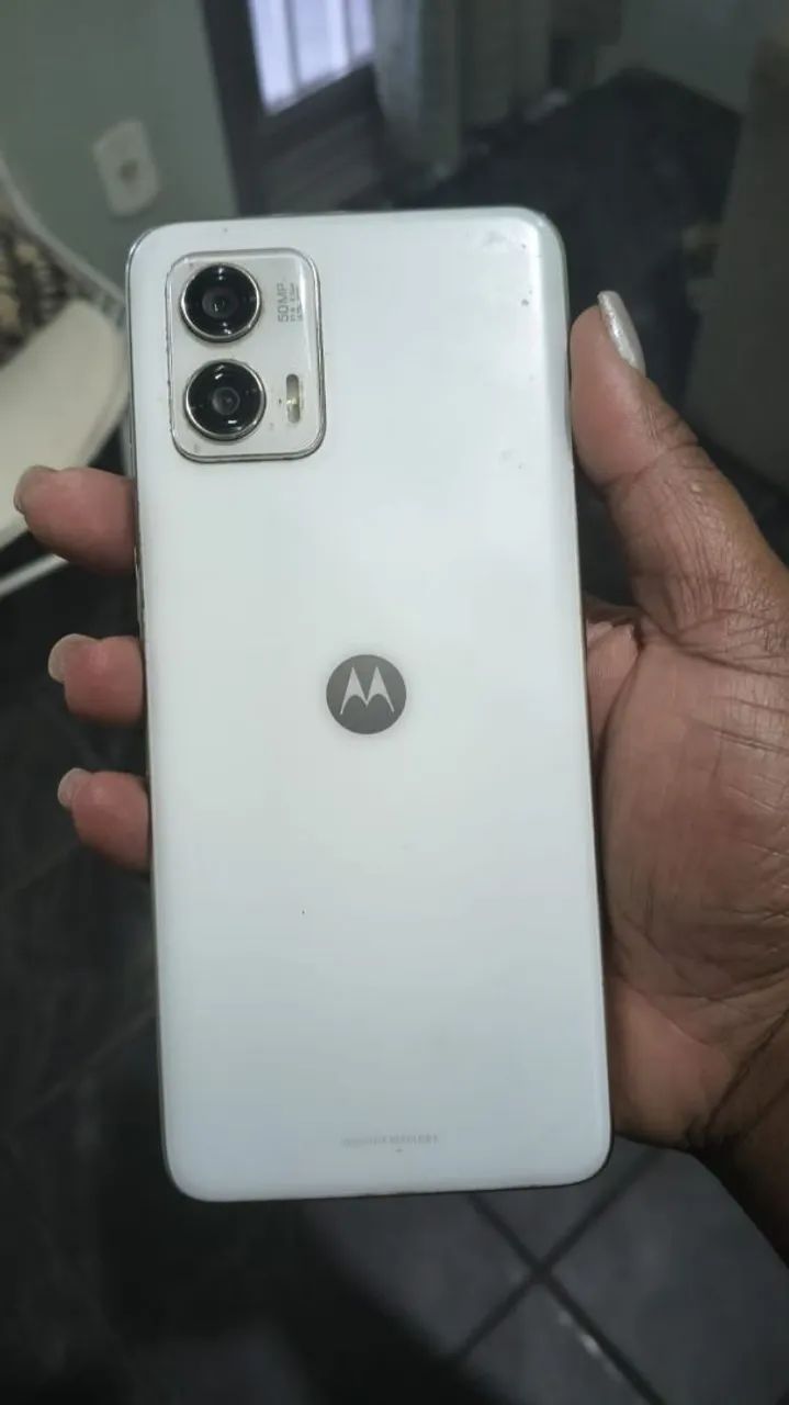 Celular Moto G73 usado 
