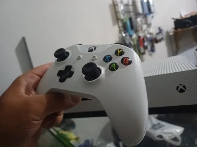 Xbox One S 1TB com controle - Foto 3