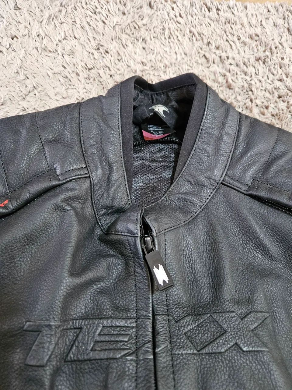 Vendo jaquetas em couro  - Foto 3