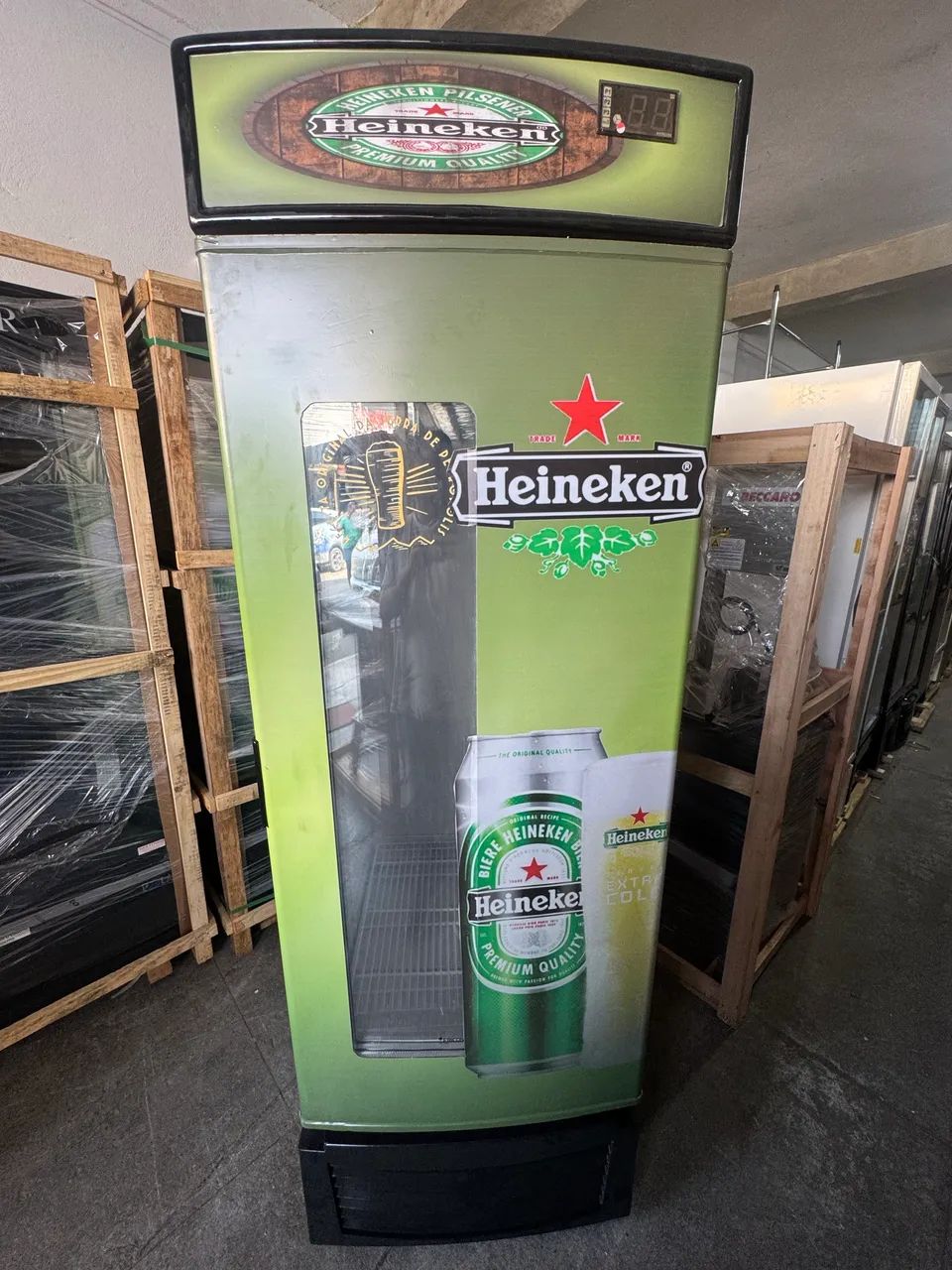 Cervejeira porta cega com Vidro 570 litros  - Foto 3