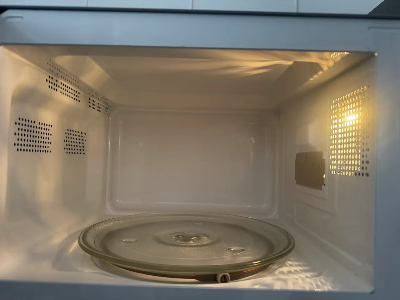 Microondas Philco 26L prata/espelhado  - Foto 4