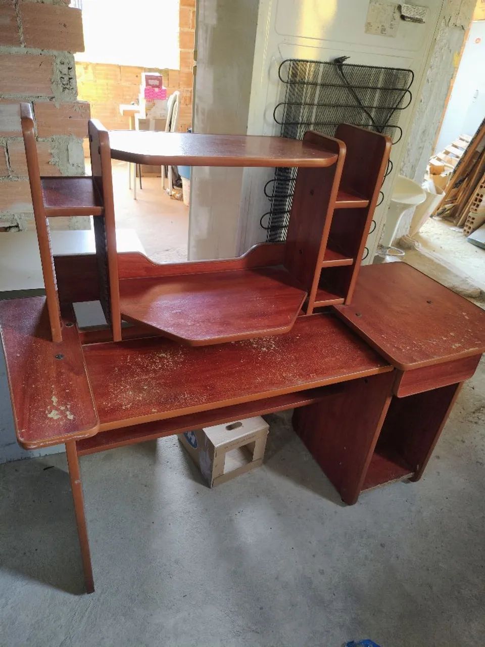 Mesa de computador - móveis usados para casa 
