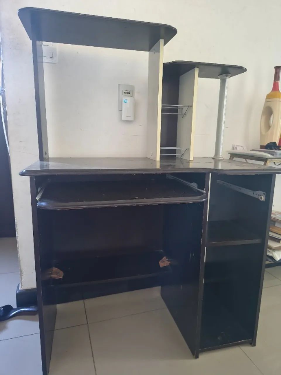 Rack usado para doação