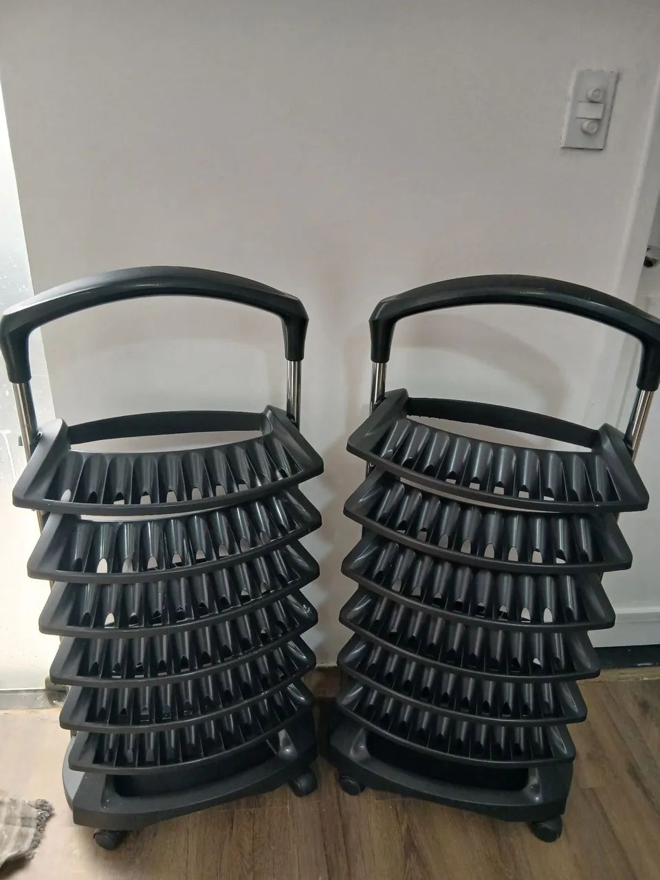 Carrinho porta esmalte 