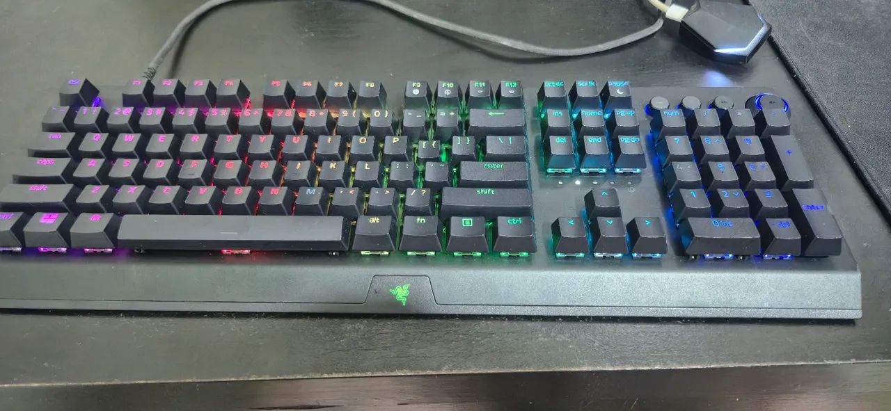 Razer BlackWidow V3 Pro - Foto 4