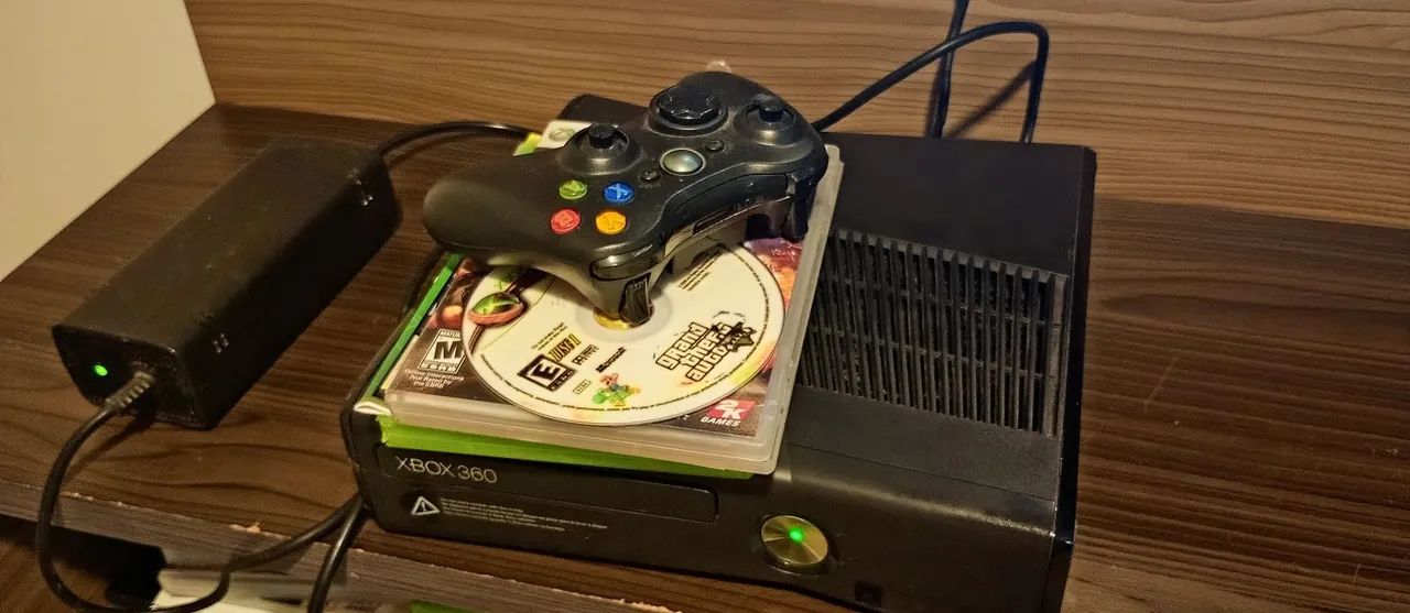 Xbox 360 slim - Foto 3