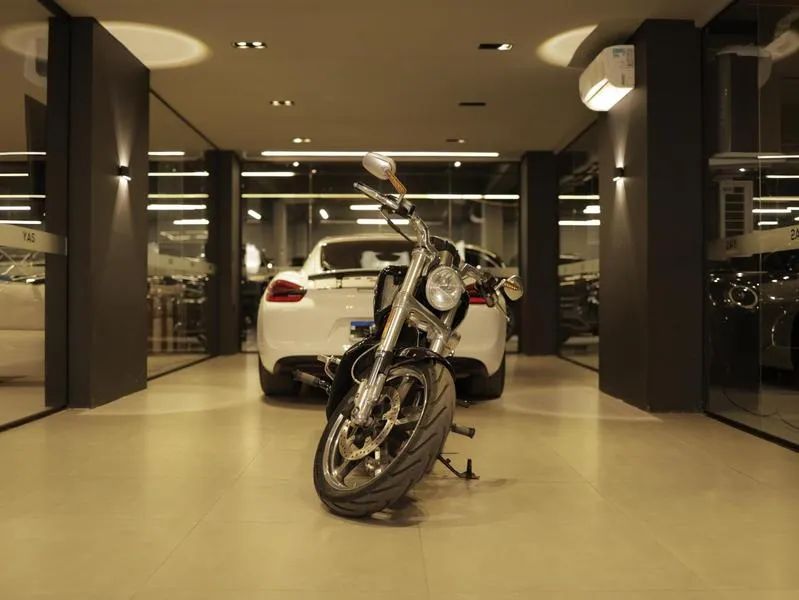 HARLEY-DAVIDSON VRSCF 2015 - Foto 2